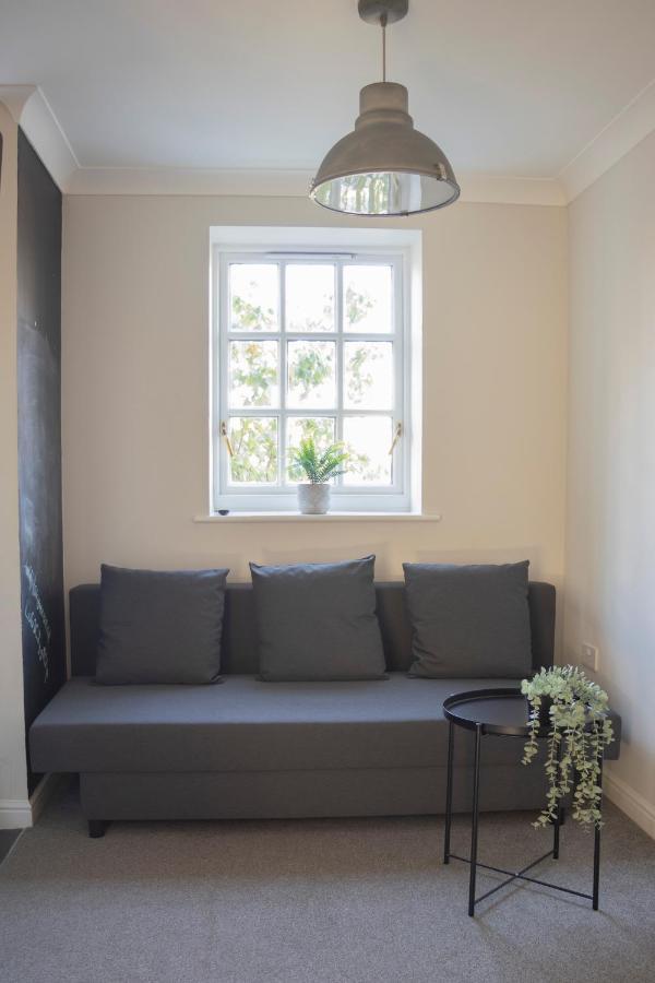 Lovely 3-Bedroom Apartment In Colchester Exterior foto